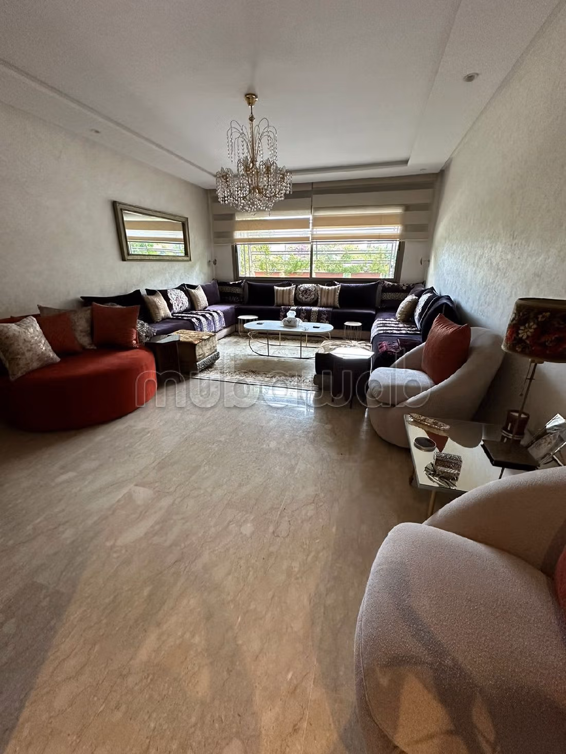 Magnífico piso en venta en Oasis. Gran superficie 116 m². Parking y ascensor