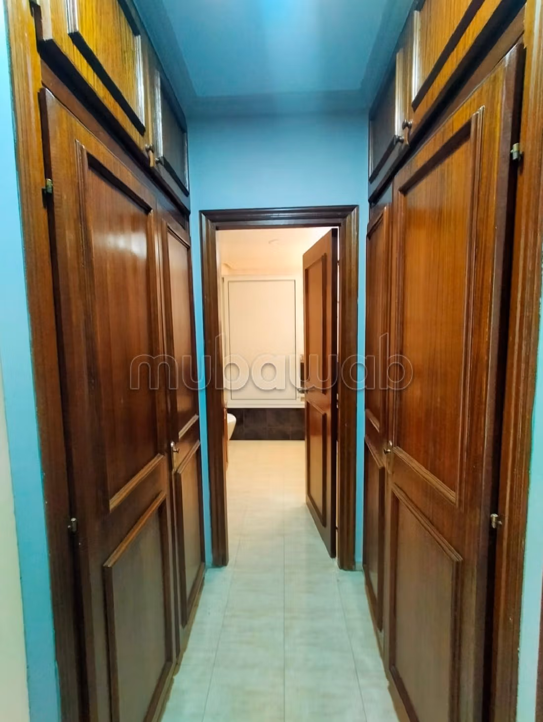 Sale of a lovely apartment in Les Hôpitaux. 3 rooms. Fireplace and caretaker service.