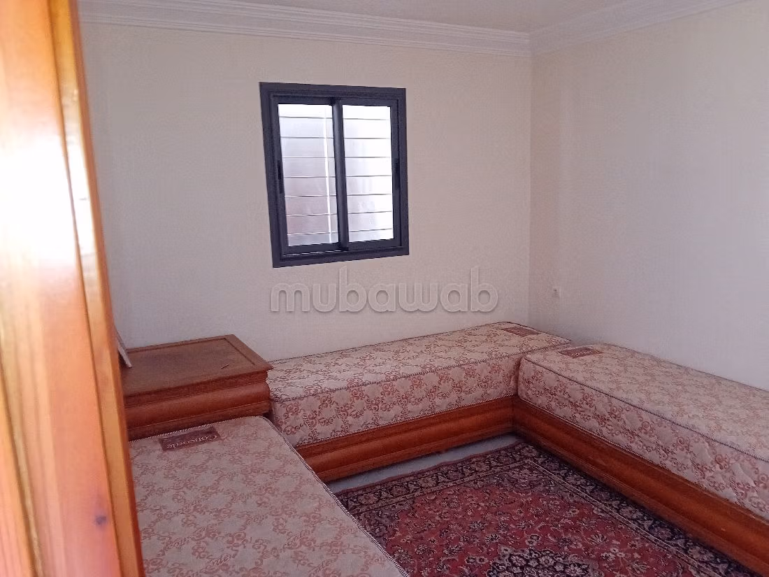 Piso en alquiler en Secteur Touristique. Área total 50 m². Mobiliario nuevo. 