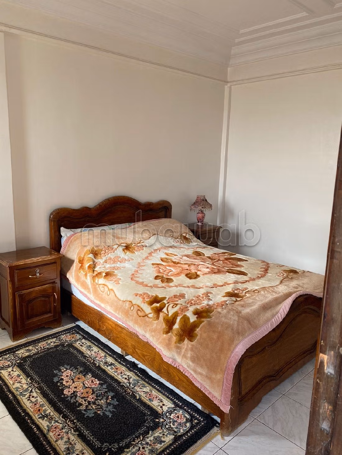 شقة للبيع ب سيدي عثمان. 4 غرف رائعة