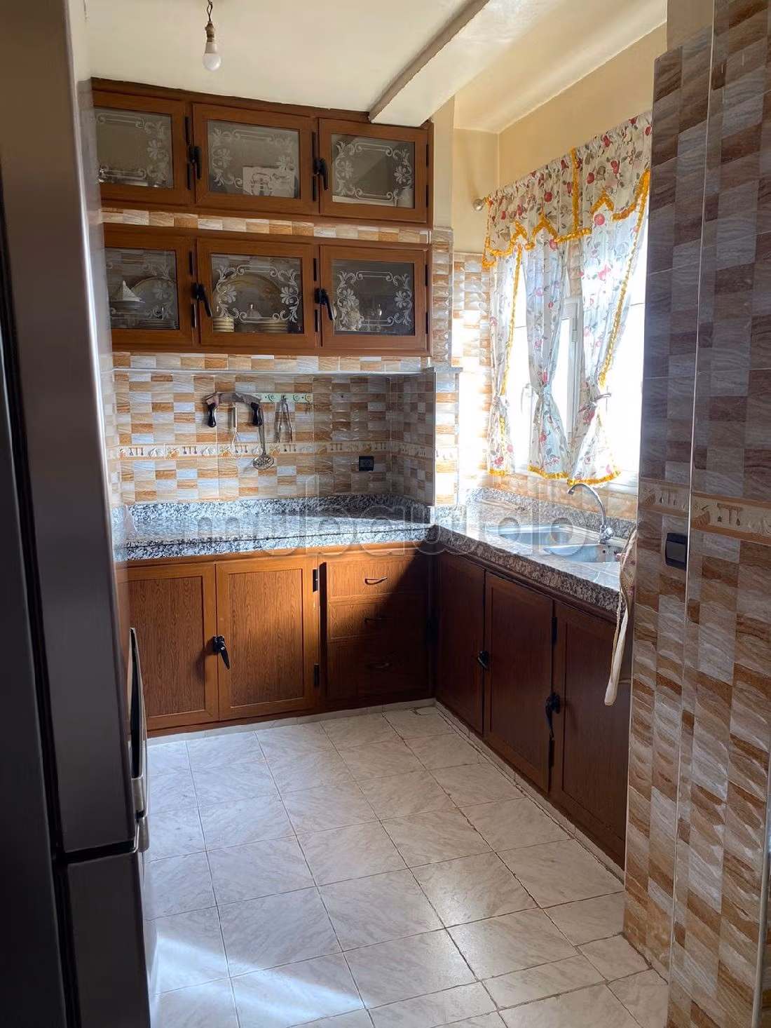 شقة للبيع ب سيدي عثمان. 4 غرف رائعة