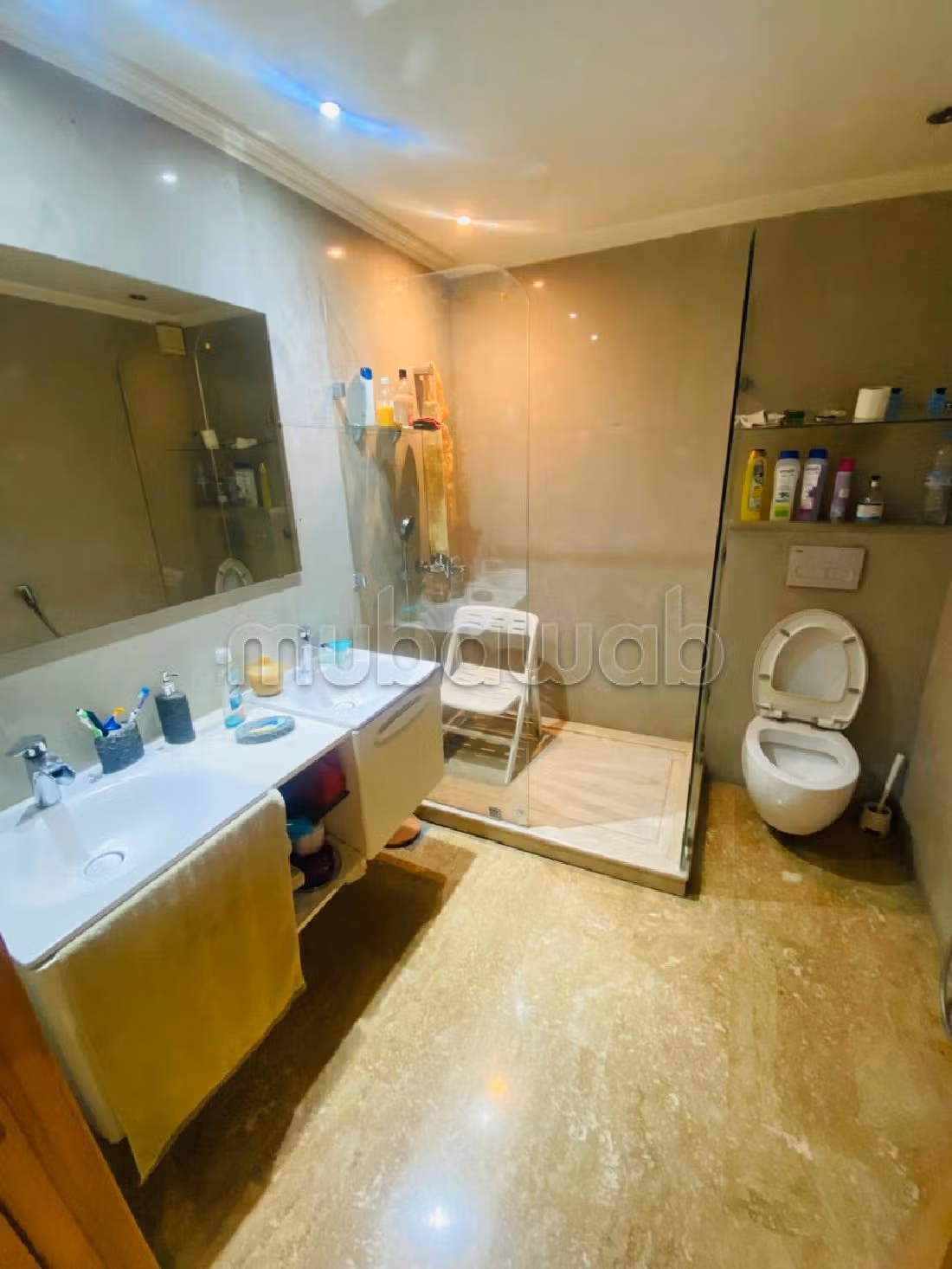 Appartamento da acquistare a Derb Ghalef. Superficie 153 m². Ascensore e posto auto