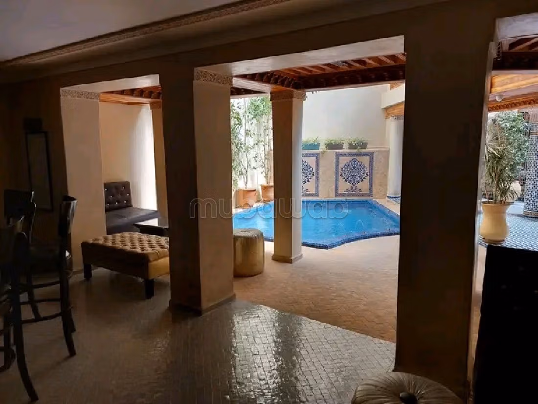 Superb riad for sale in Talaa. 16 comfortable rooms. Cellar. 
