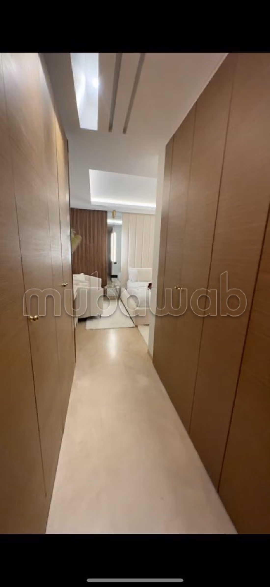 Se alquila este piso en Haut Agdal. Area 170 m². Armarios. 