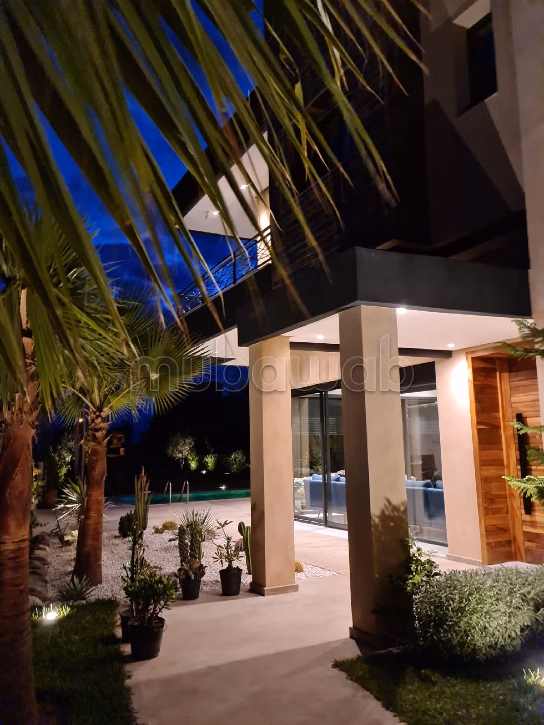 Villa's en luxe woningen om te kopen in Route de Tahanaout. Oppervlakte 798 m². Zwembad en conciërgeservice. 