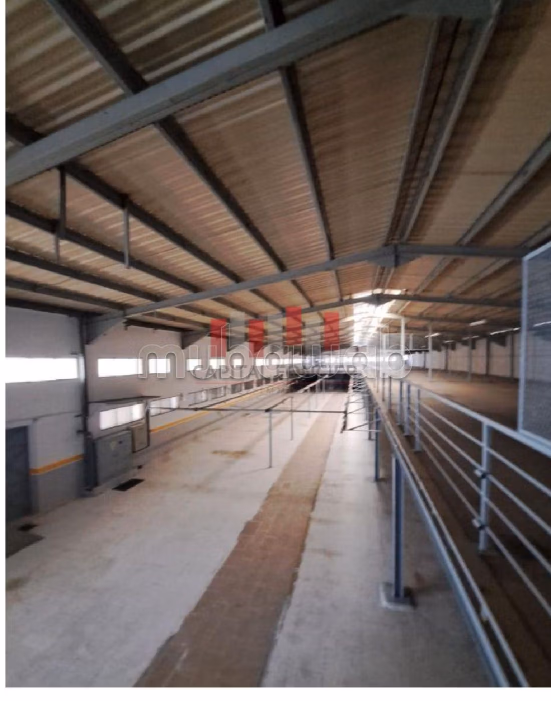 Nu huren: commercieel vastgoed. Oppervlakte 4500 m²