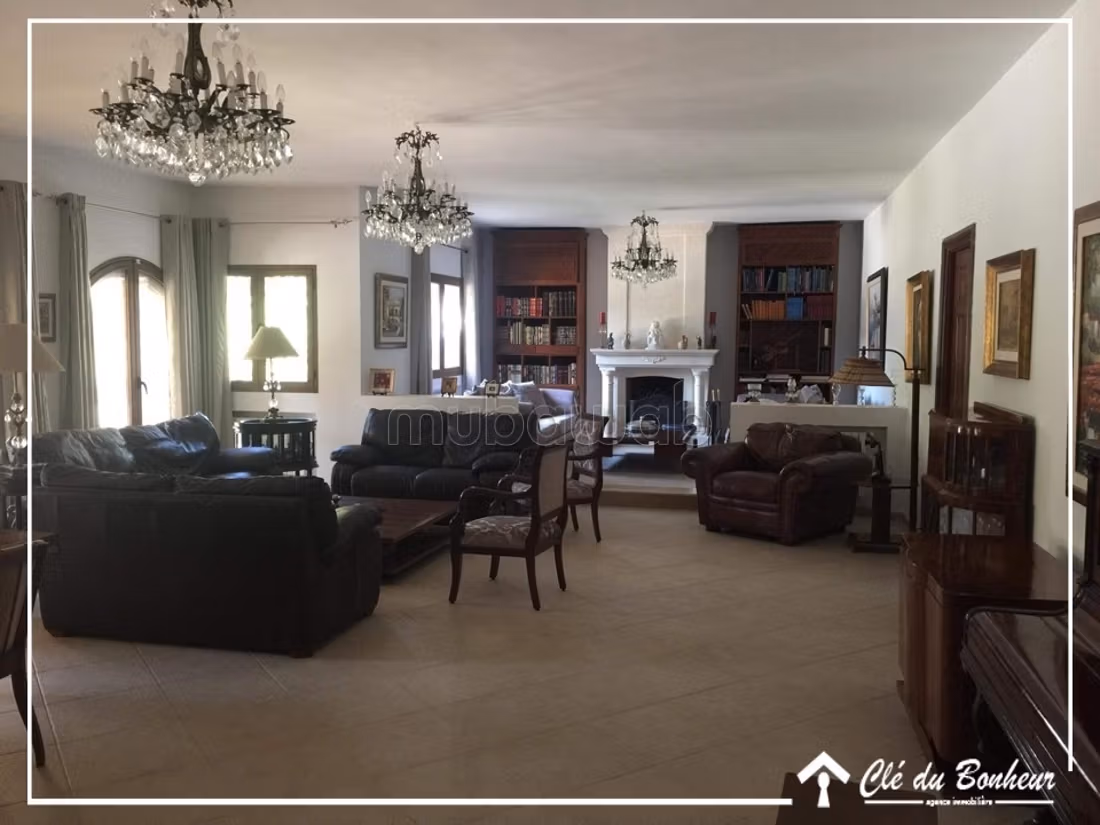 Une belle villa avec piscine à chotrana 2