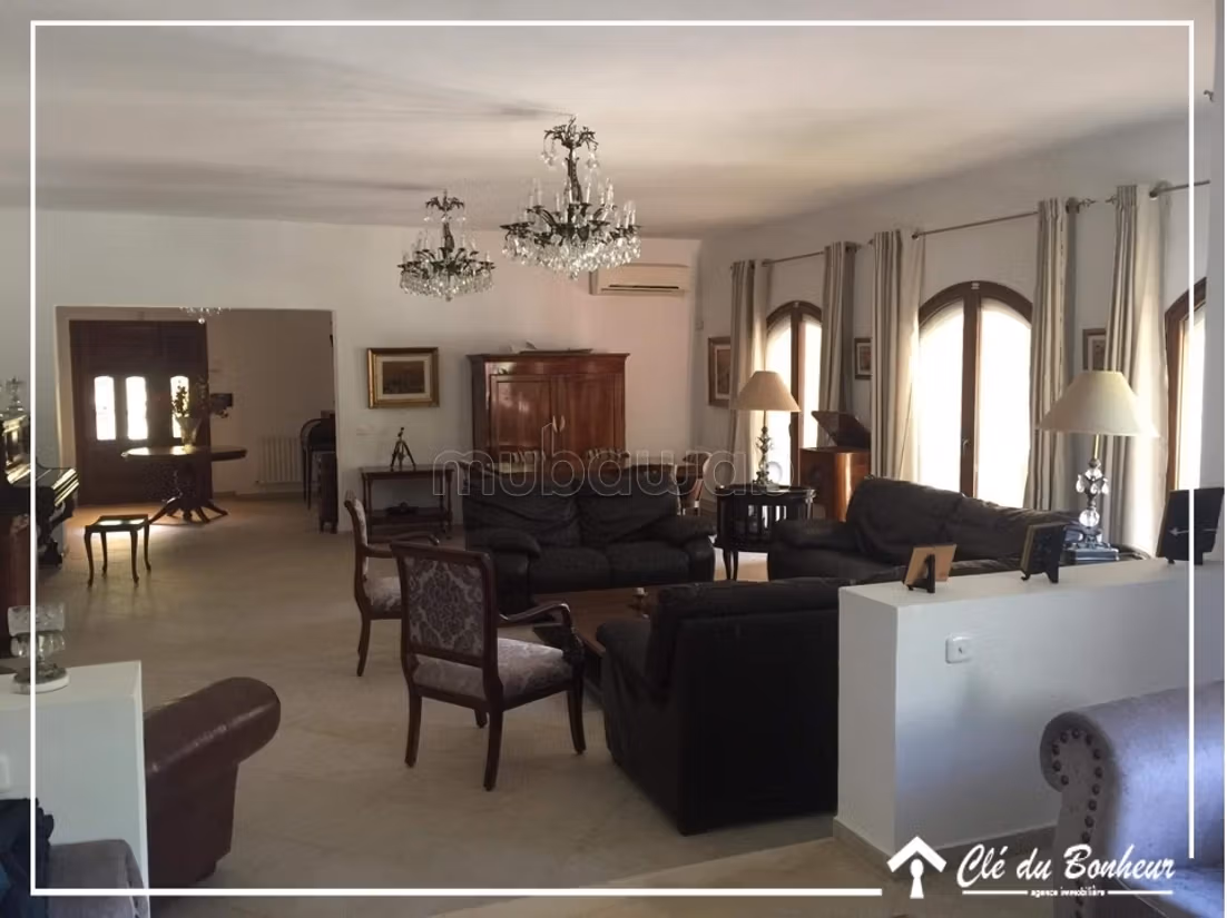 Une belle villa avec piscine à chotrana 2