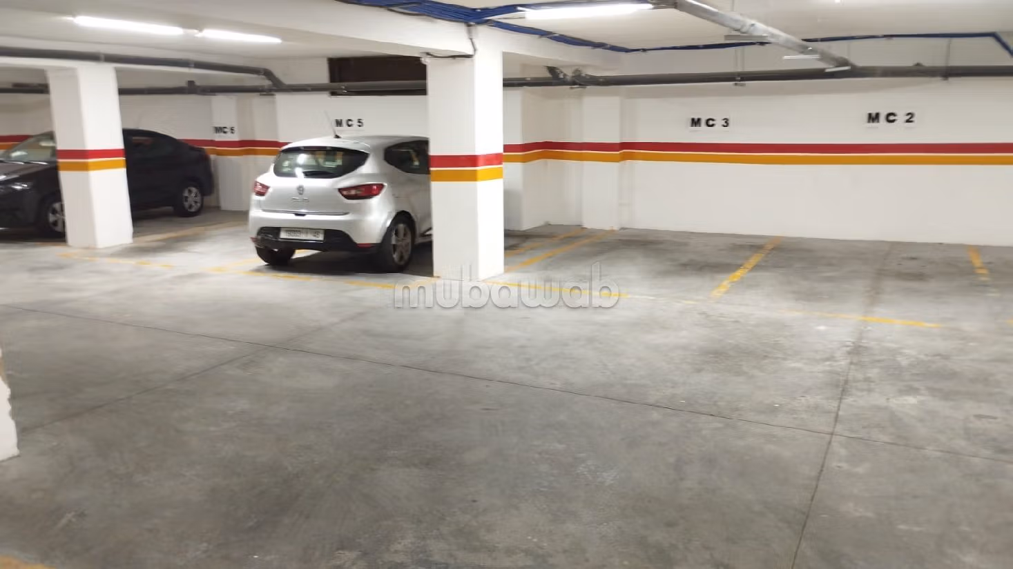 Nu huren: appartementen in Hassan - Centre Ville. 4 Ruimtes. Conciërge en airconditioning. 