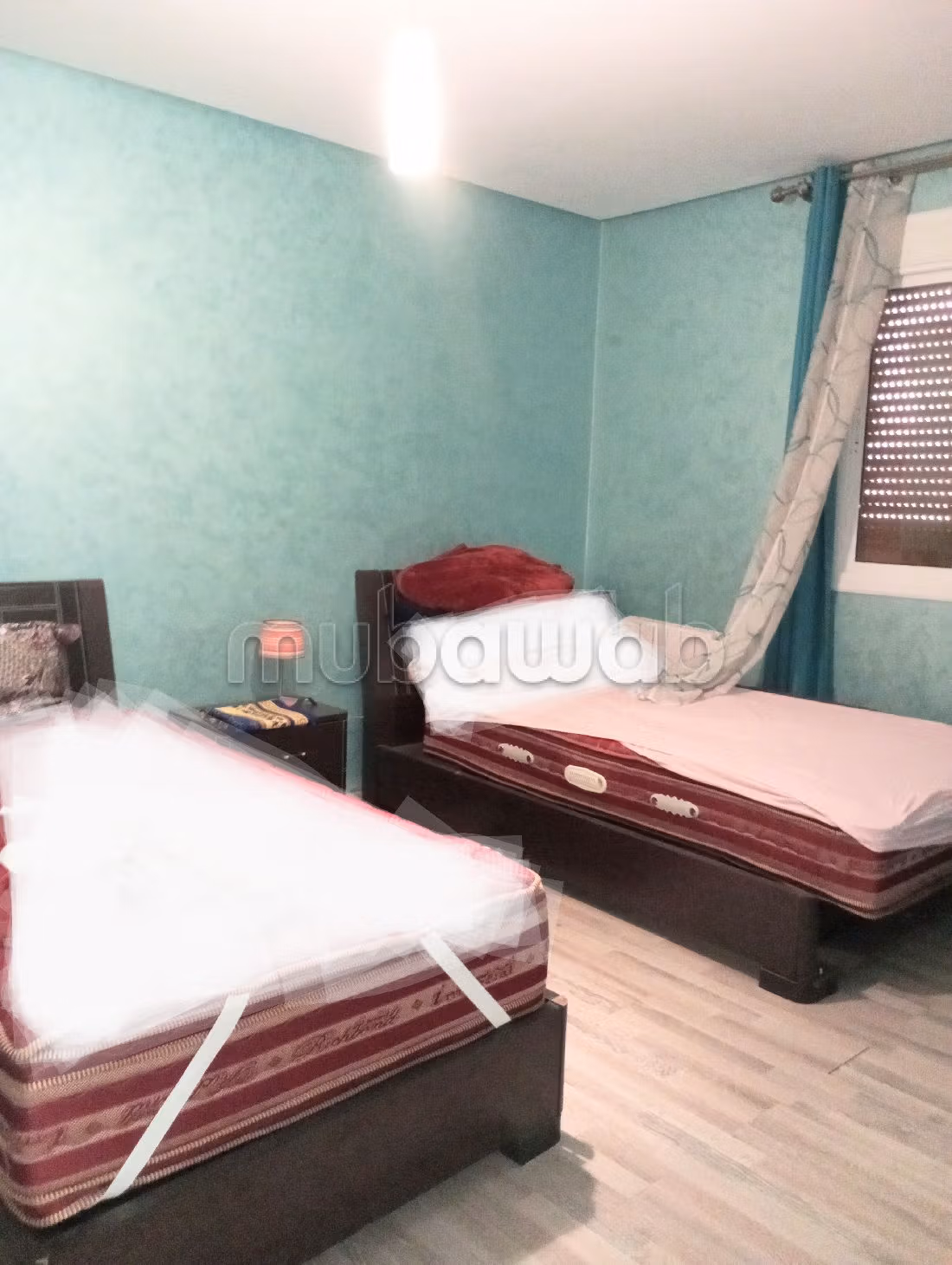 شقة جميلة للبيع ب وسط المدينة. 3 غرف جميلة. صحن هوائي والأمن والحراسة