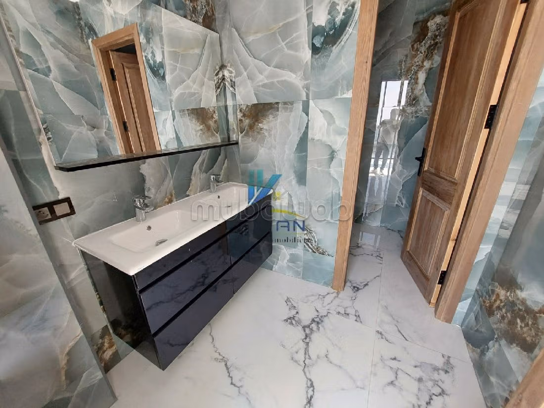 Luxury Villa à Vendre à Nouinouich
