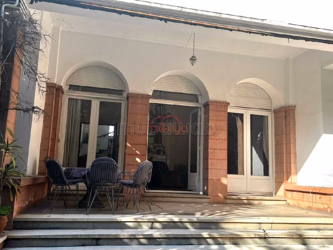 Kopen: villa's en luxe woningen in Palmier. 5 Slaapkamers. Garage en mooi terras