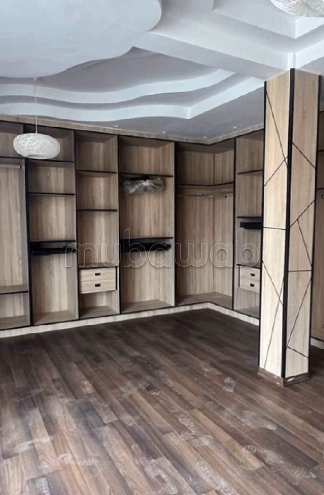 Koopappartementen in Abattoirs. Oppervlakte 120 m². 