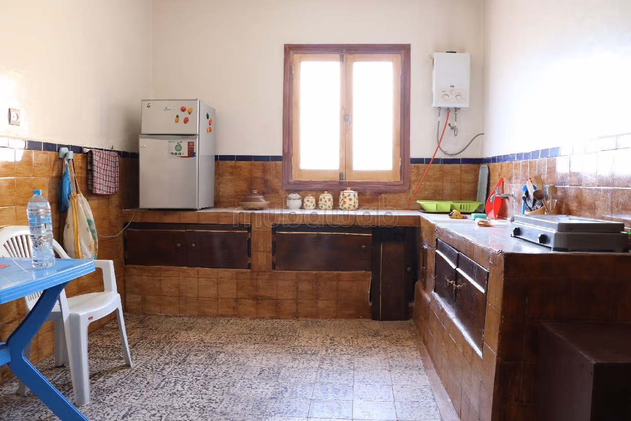 Find your house to buy. 7 rooms. Ample storage space