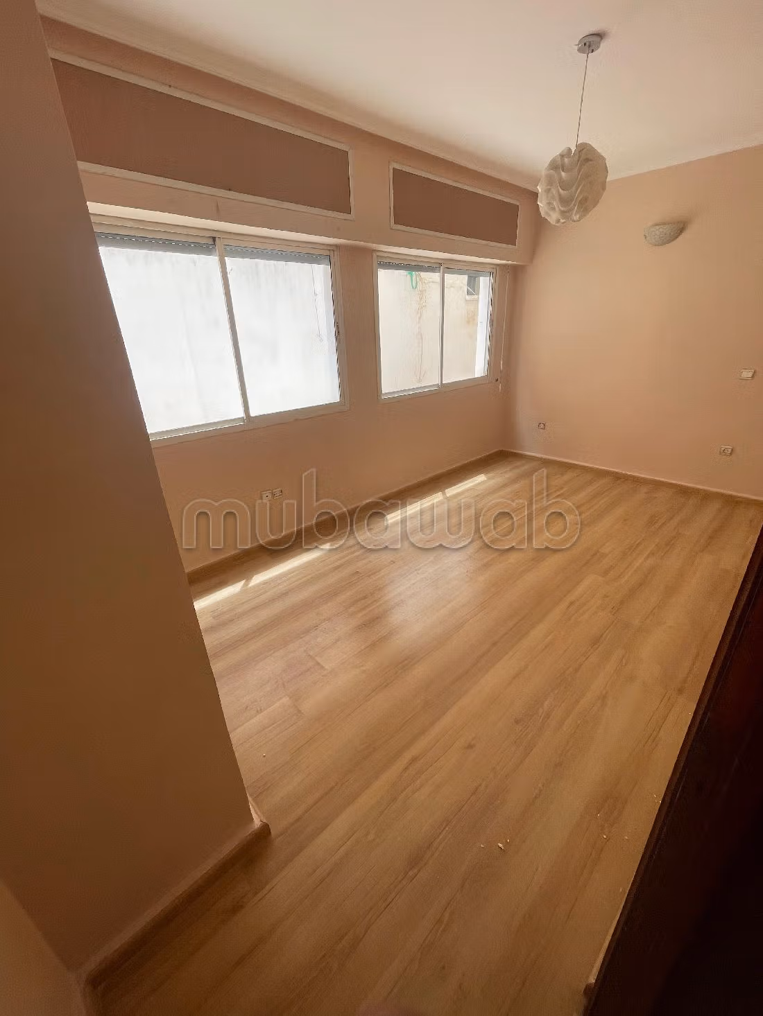 Se vende piso en Hay Chrifa. 3 bonitas habitaciones