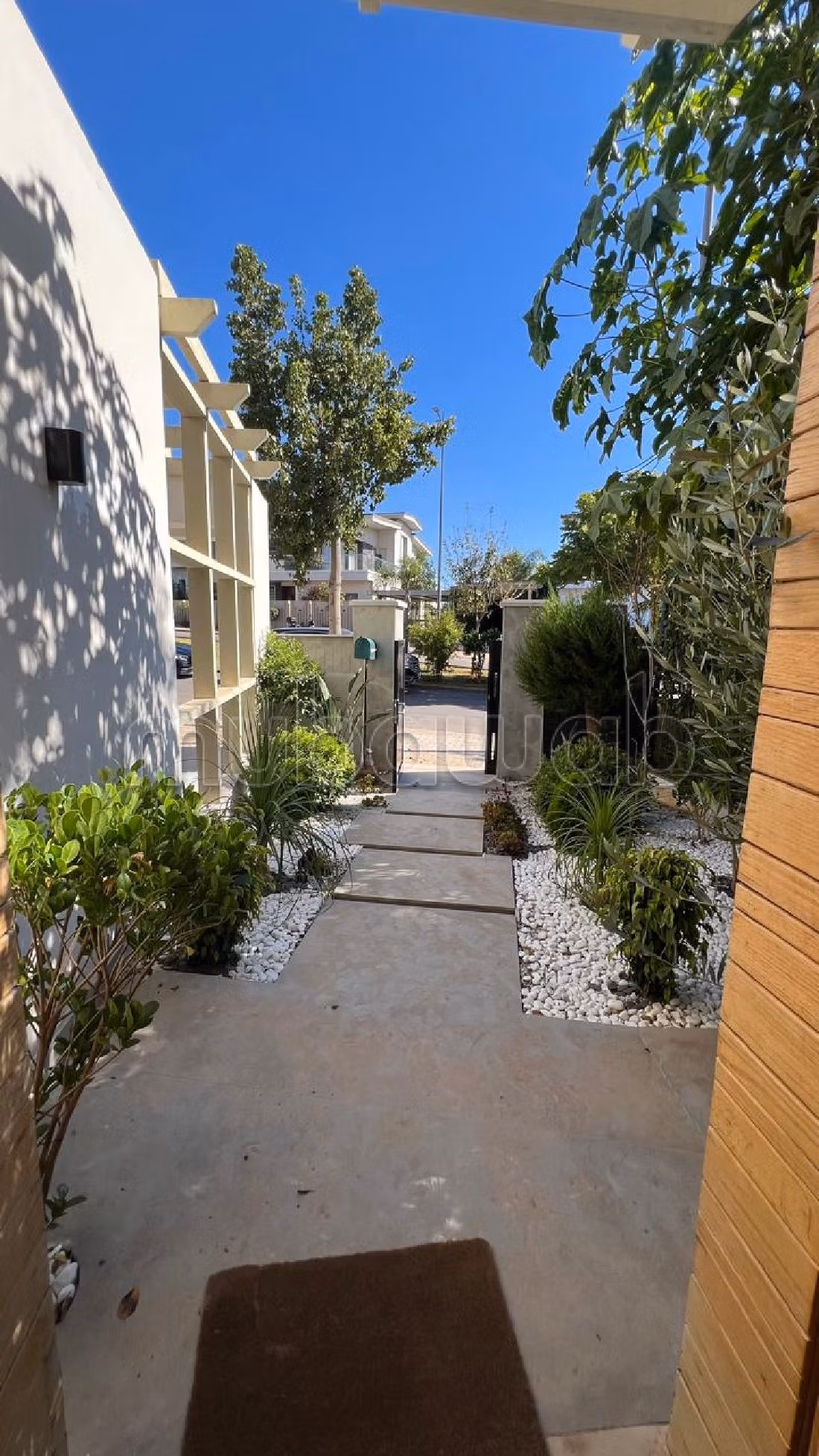 A Vendre Villa NEUVE Bande 330m² Palmeraie