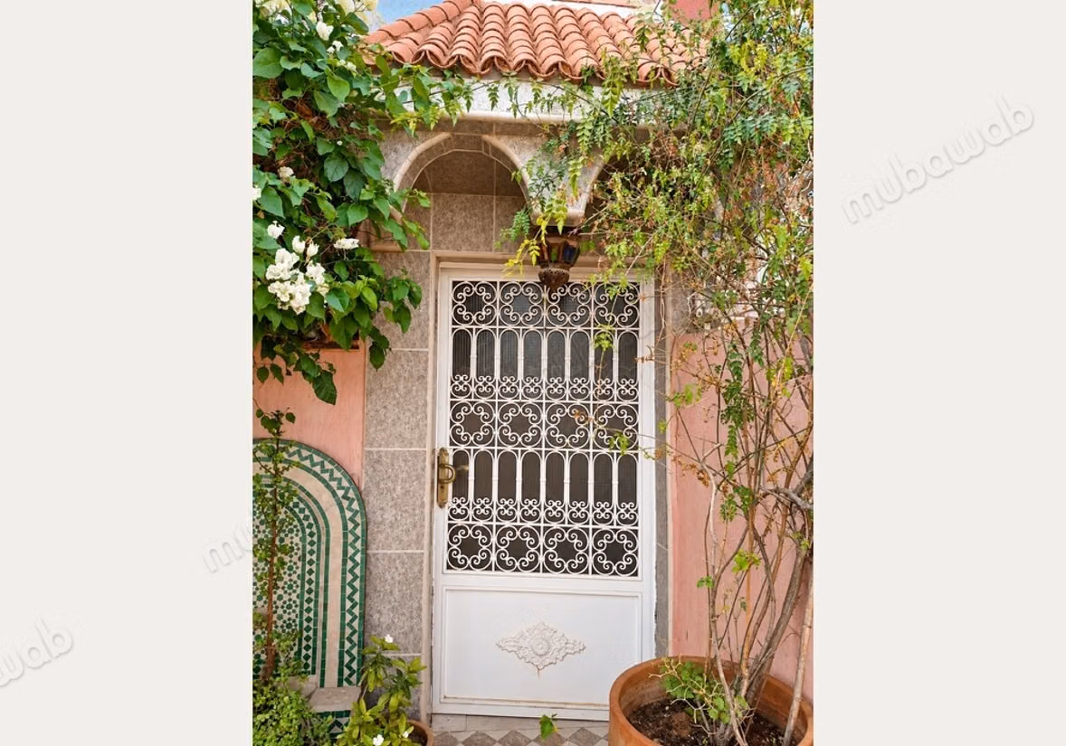 Villa del Jardín con piscina