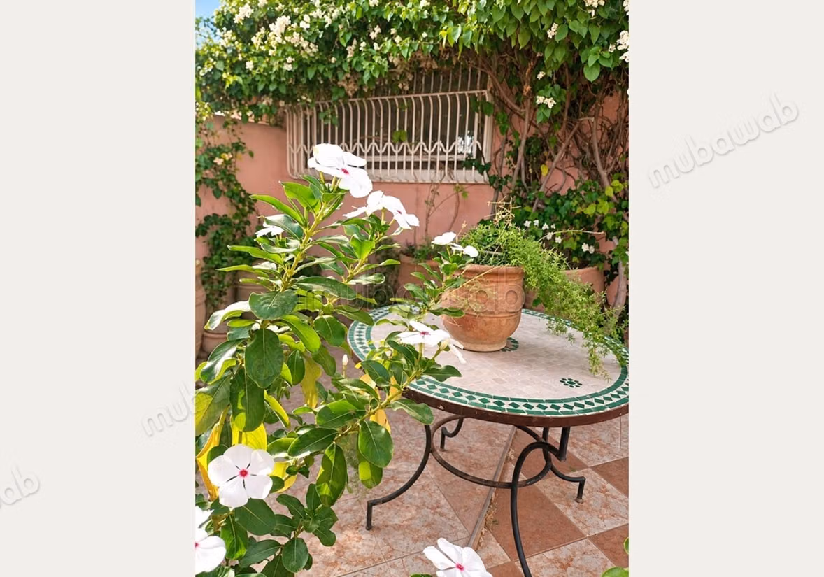 Villa del Jardín con piscina