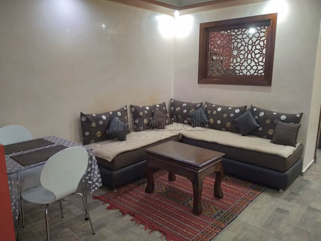 Flat for rent in Agdal. 1 Room. Ample storage space