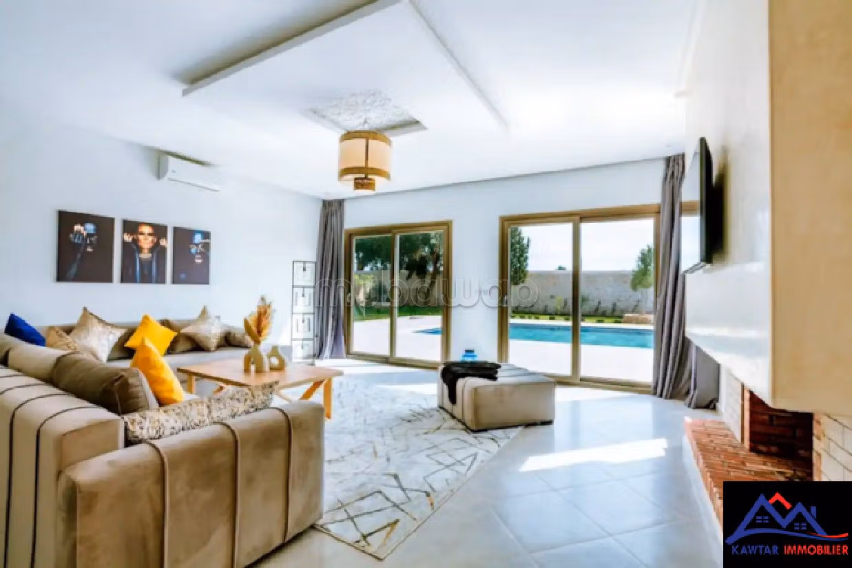 Luxury house for rent in Idaougard. 3 lovely rooms. Carpark and terrace