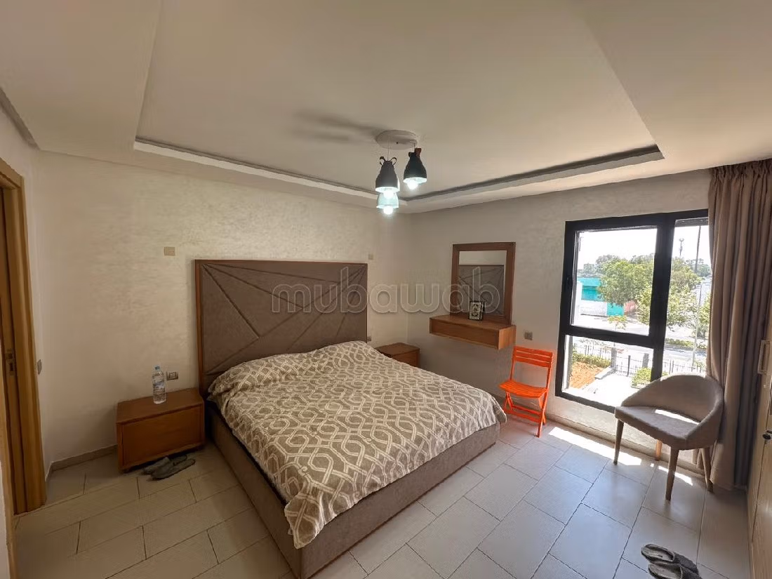 Bel appartement meublé à louer, CFC