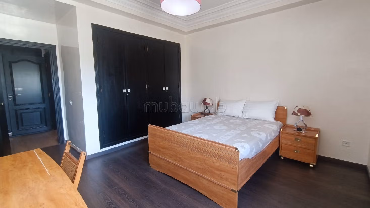 Vendita di uno splendido appartamento a Les Hôpitaux. 5 ampi locali. Posto auto e terrazzo