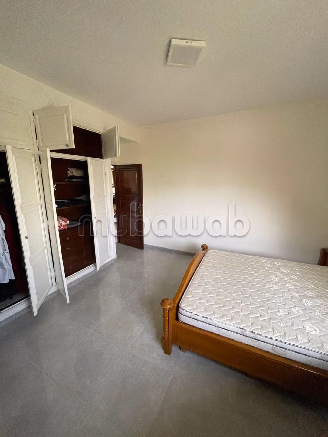 Villa avec piscine en location à hay riad