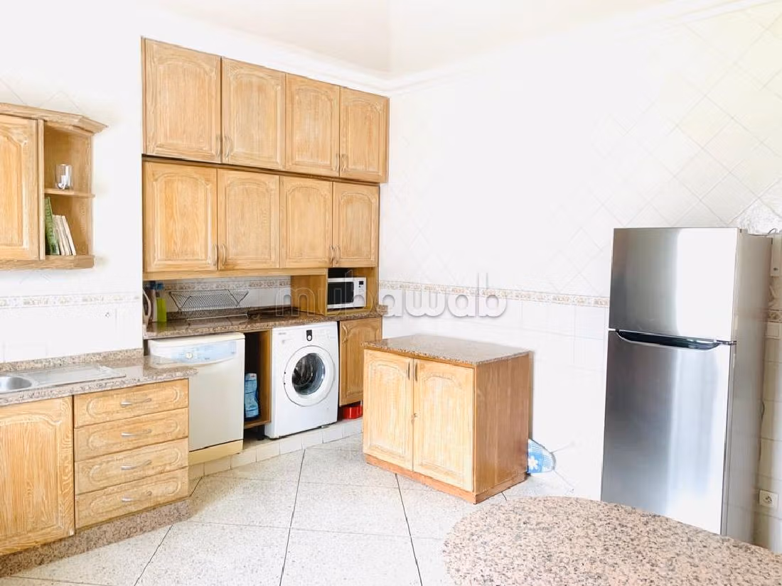 Location étage de villa meublée val d' anfa