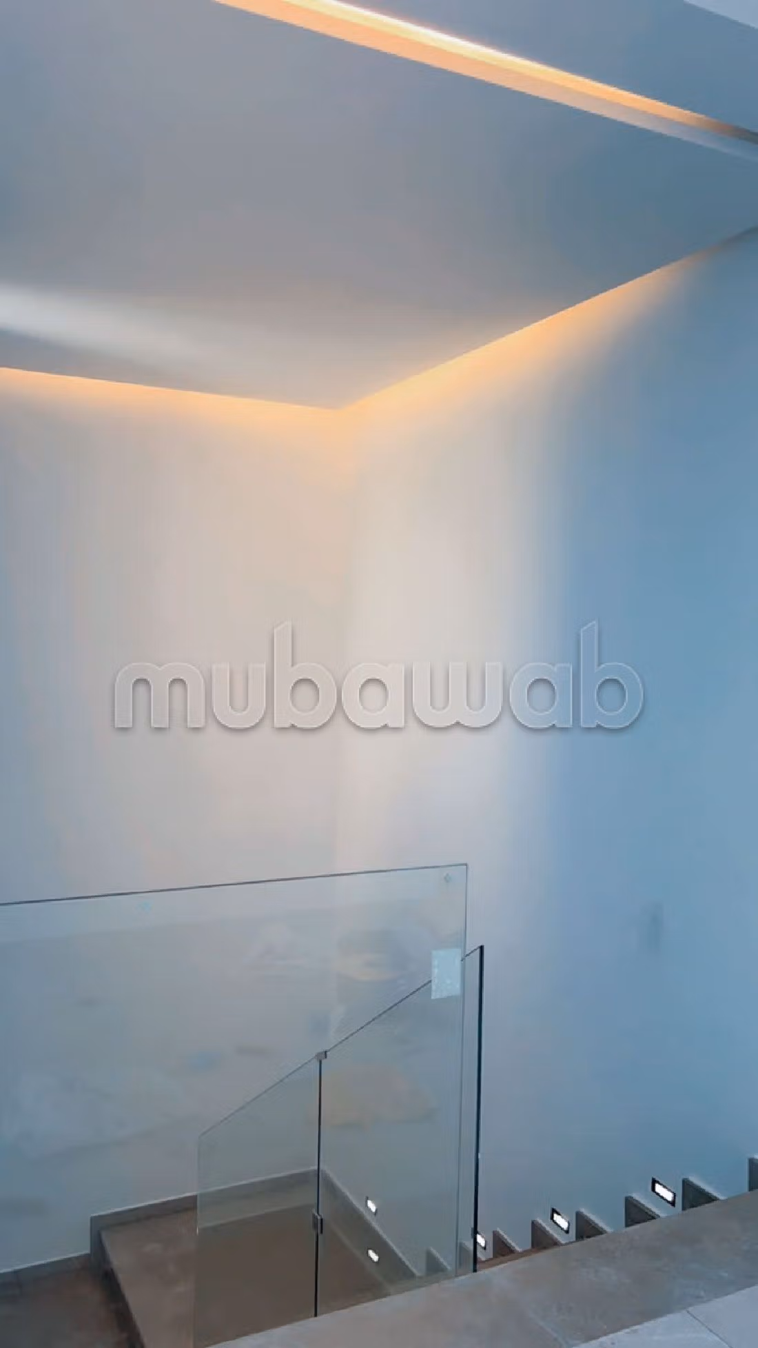 فيلا جميلة للبيع طريق فاس ب. 12 قطع. 