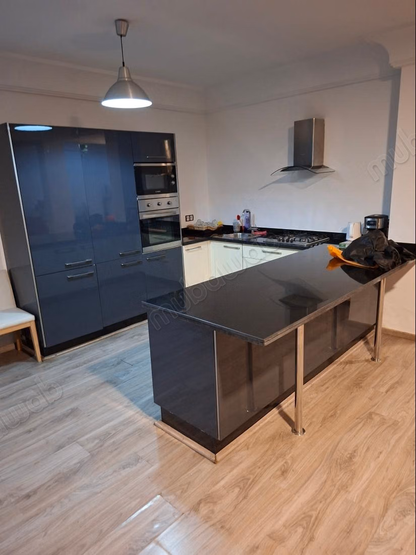 Apartment for rent in Gauthier. 4 beautiful rooms. Well decorated.