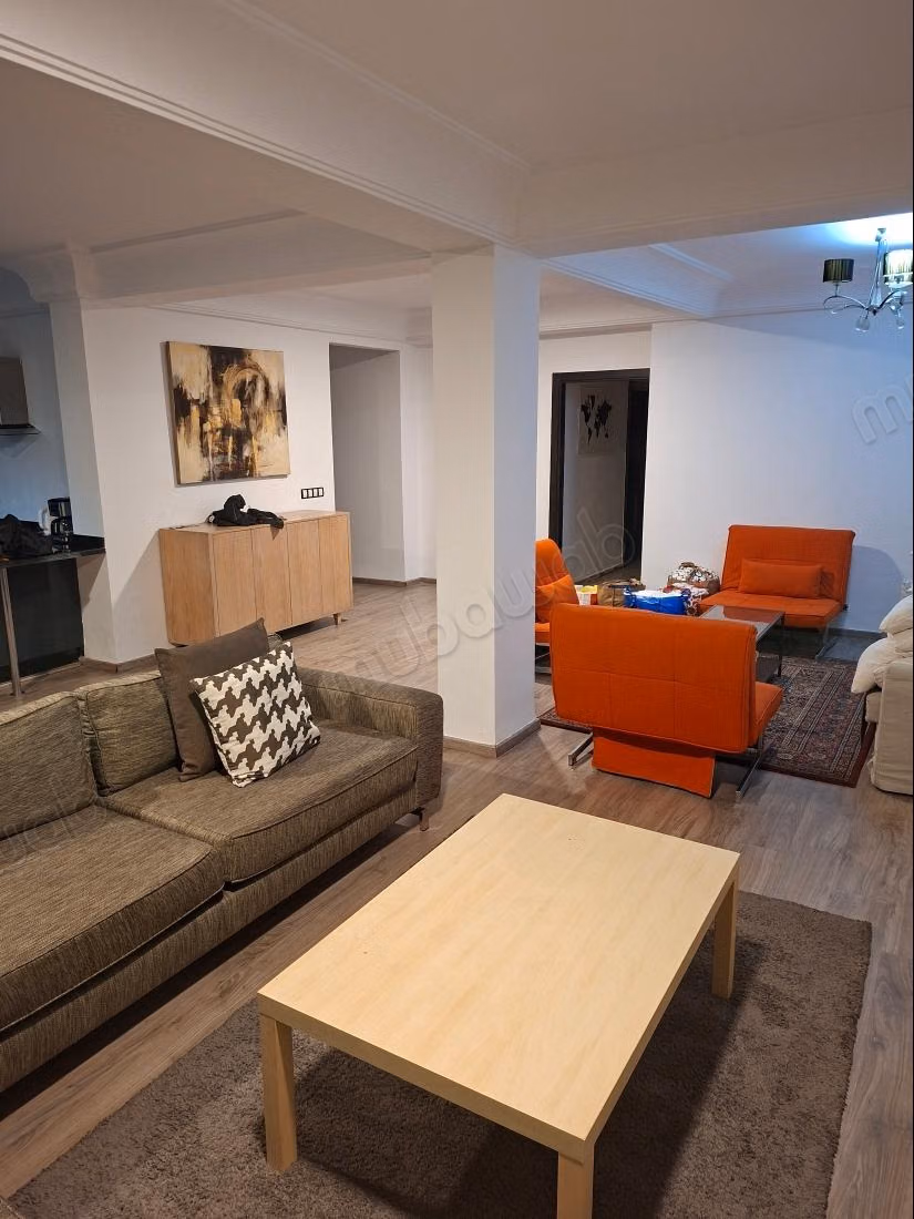Apartment for rent in Gauthier. 4 beautiful rooms. Well decorated.