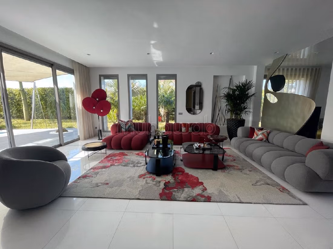 Kopen: villa's en luxe woningen in Ville Verte. 5 Kamers. Gemeubileerd. 