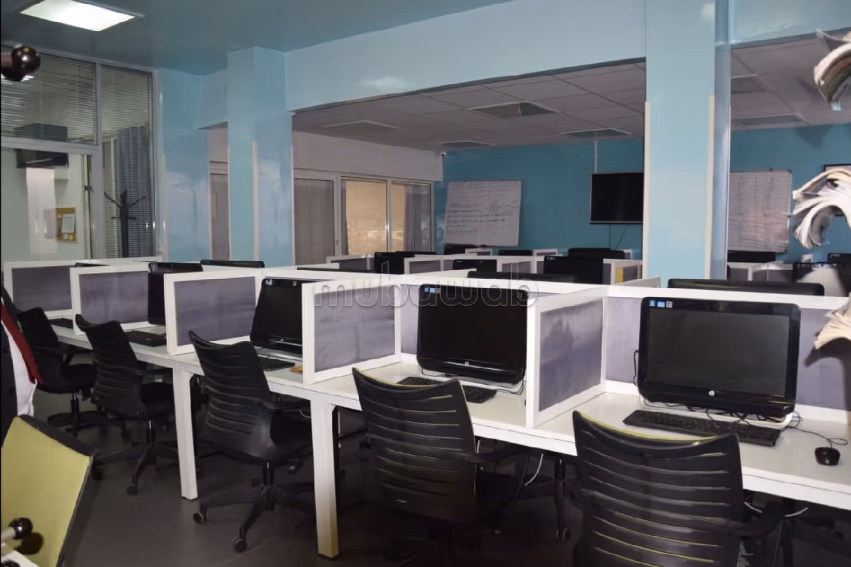 Villa aménagée en bureau