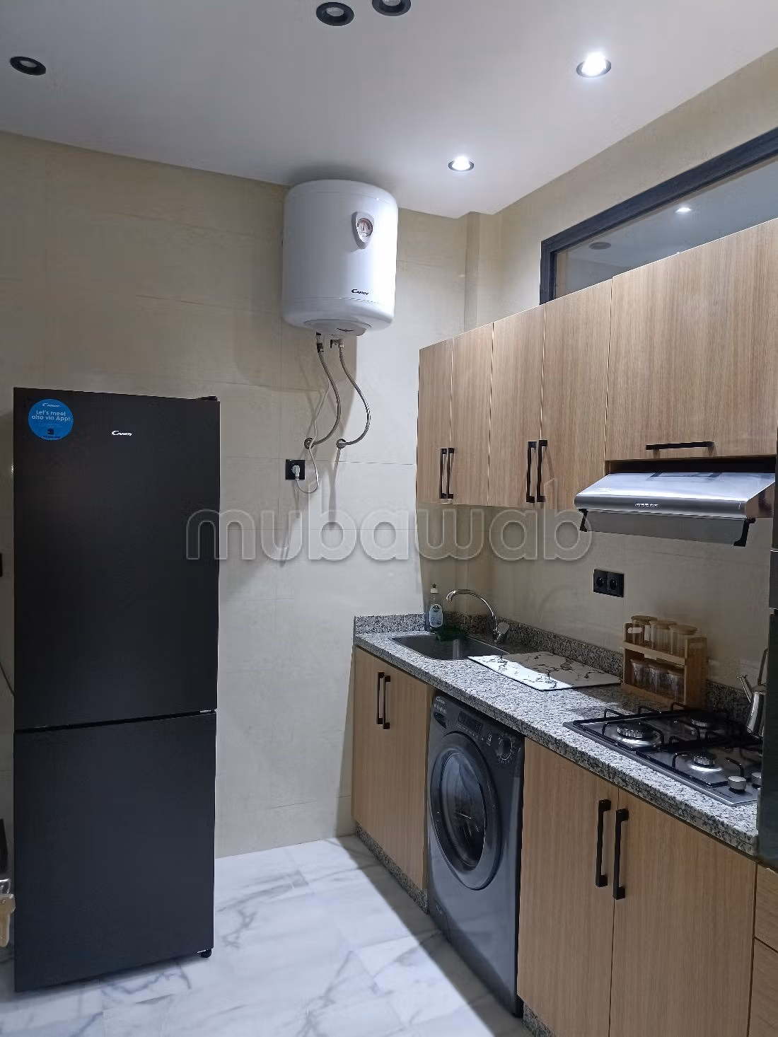 Splendido appartamento da affittare a Centre ville. 2 camere. Ascensore e terrazzo. 