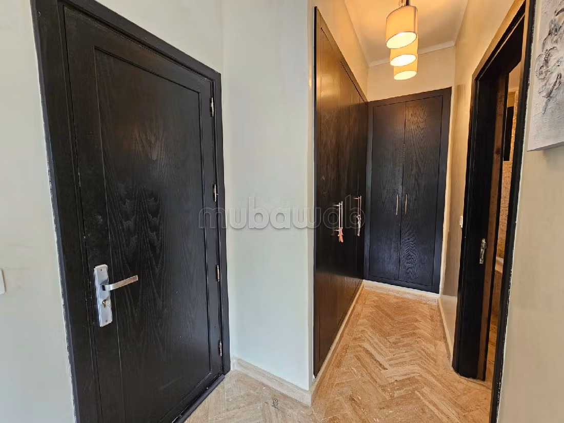 Luxury home for sale in Route de Fez. 3 lovely rooms. Caretaker available, Large swimming pool