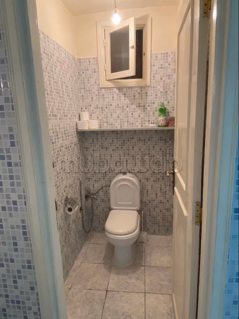 Te koop: appartementen in Mimosas. Oppervlakte 105 m². Marokkaanse woonkamer en satellietschotel.