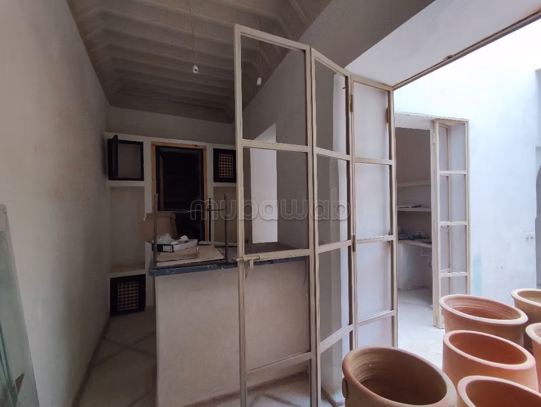 Riad for sale in Kaat Ben Nahid. 6 large rooms. Swimming pool and air conditioning