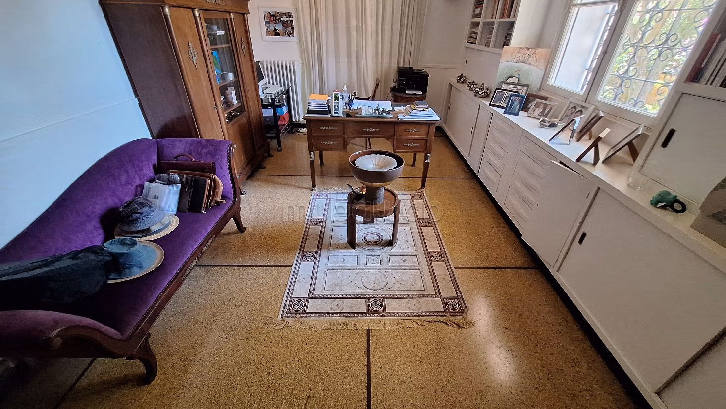 Eccezionale villa in vendita a Polo. Superficie 1142 m². Sistema di riscaldamento. 