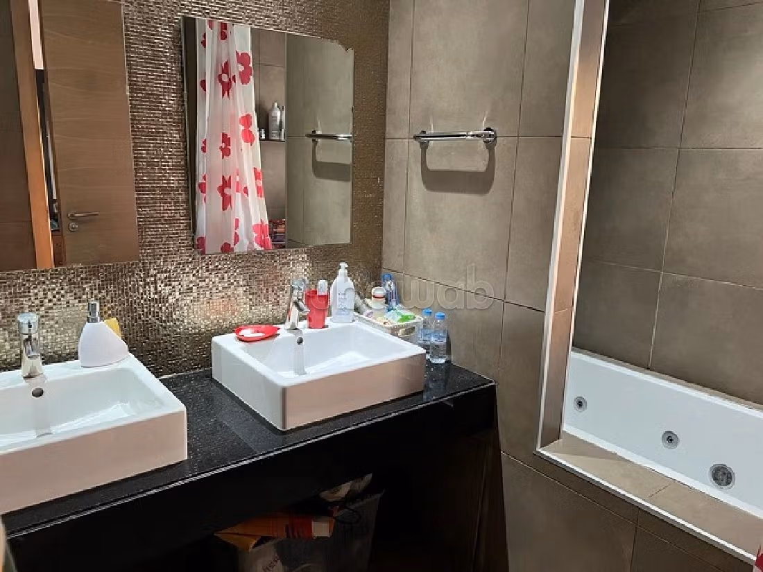 Preciosa villa en alquiler. 8 habitaciones. Hermosa terraza y jardín