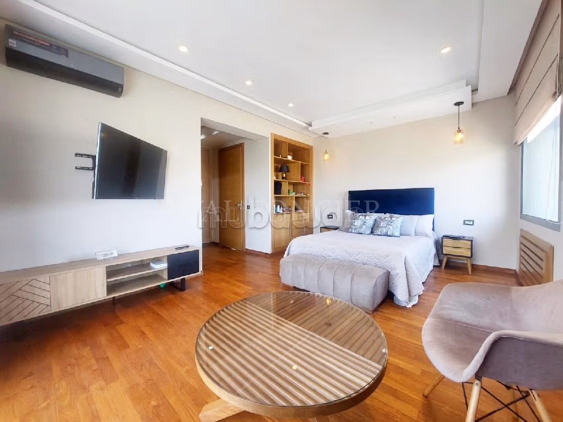 Meravigliosa villa in affitto a Bouskoura Ville. Superficie di 340 m². Ammobiliato