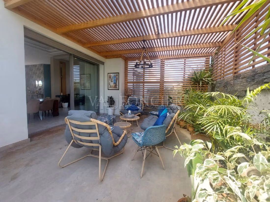 Meravigliosa villa in affitto a Bouskoura Ville. Superficie di 340 m². Ammobiliato