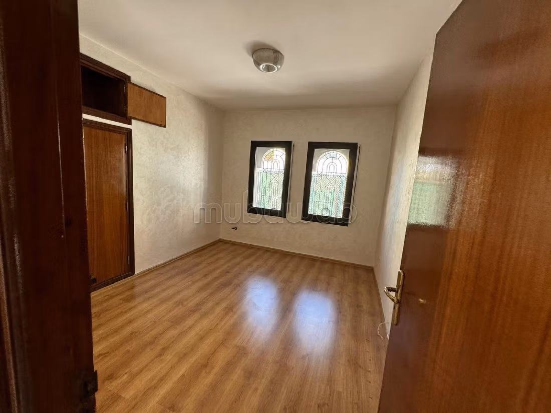 À Louer Villa à Hay Riad