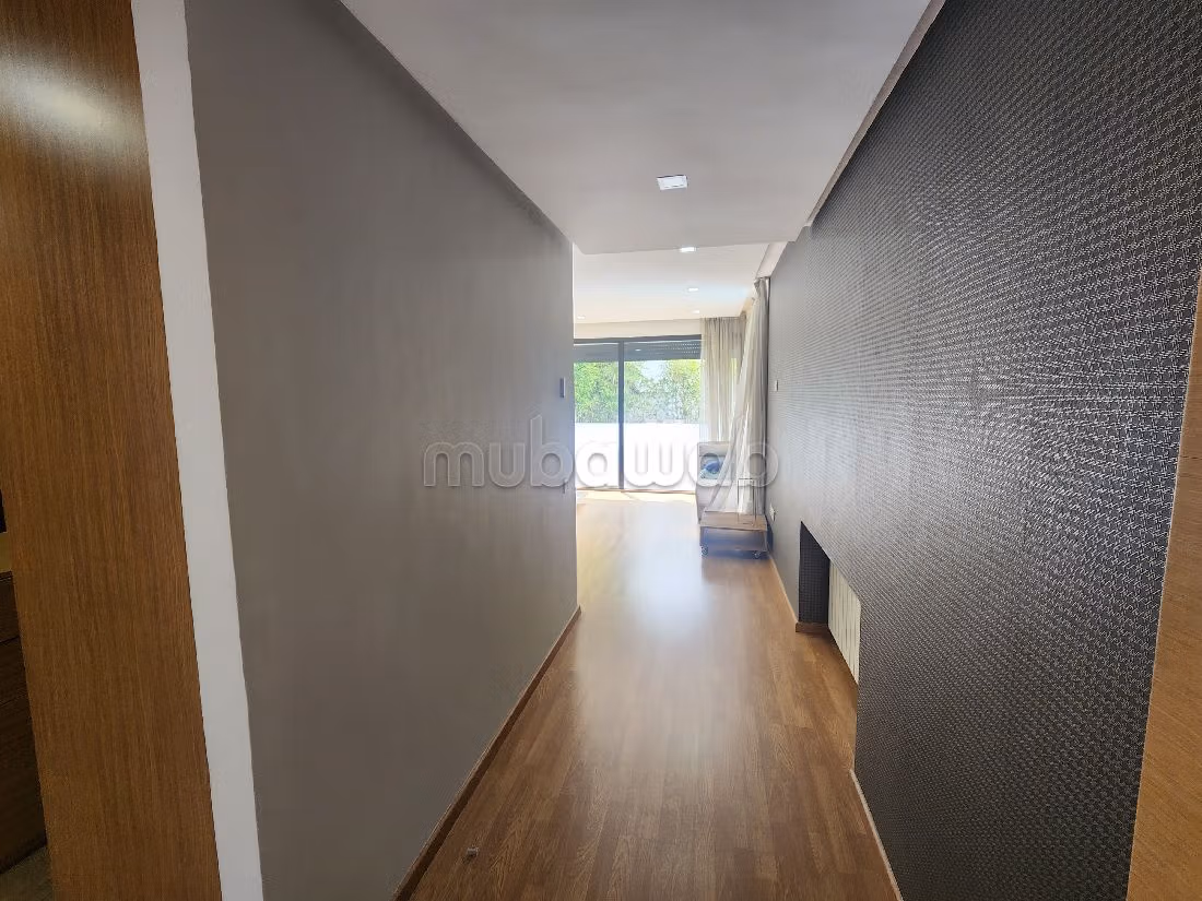 Nu kopen: villa's en luxe woningen in Polo. Oppervlakte 601 m². Garage en tuin