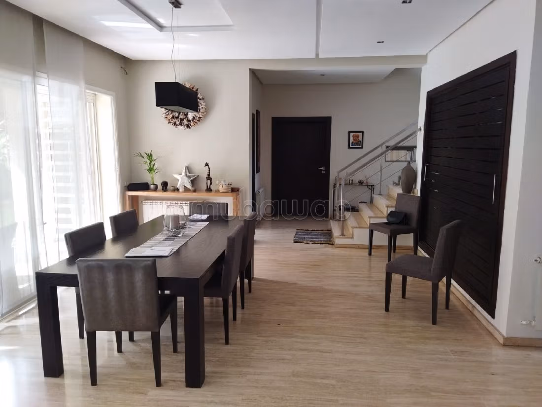 Alquiler villa de lujo en Sidi Maarouf. 6 habitaciones grandes. Mobiliario. 