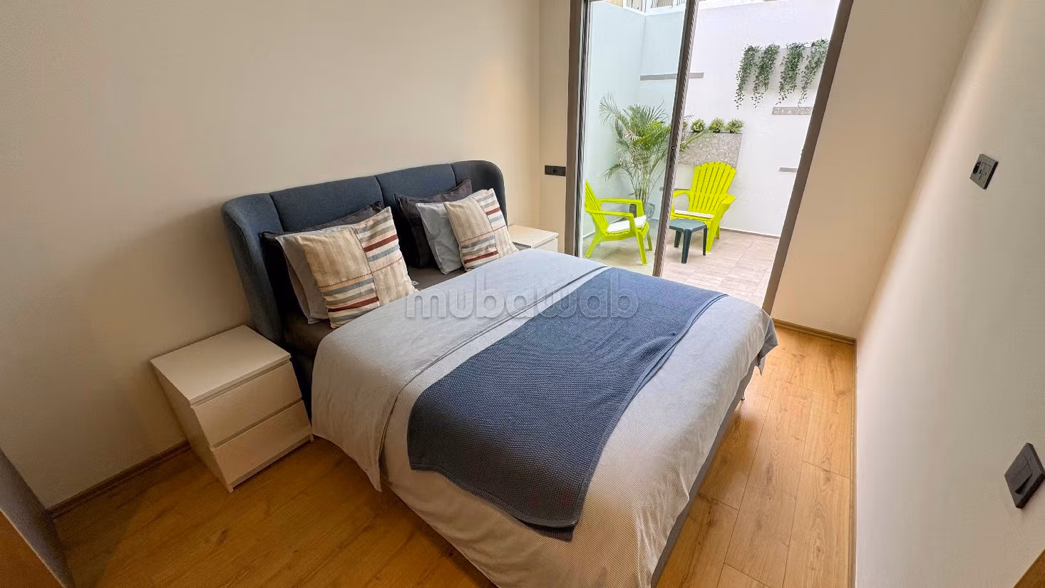 Busca pisos en venta en Maârif Extension. 1 Habitación. Residencia con conserje, aire condicionado general
