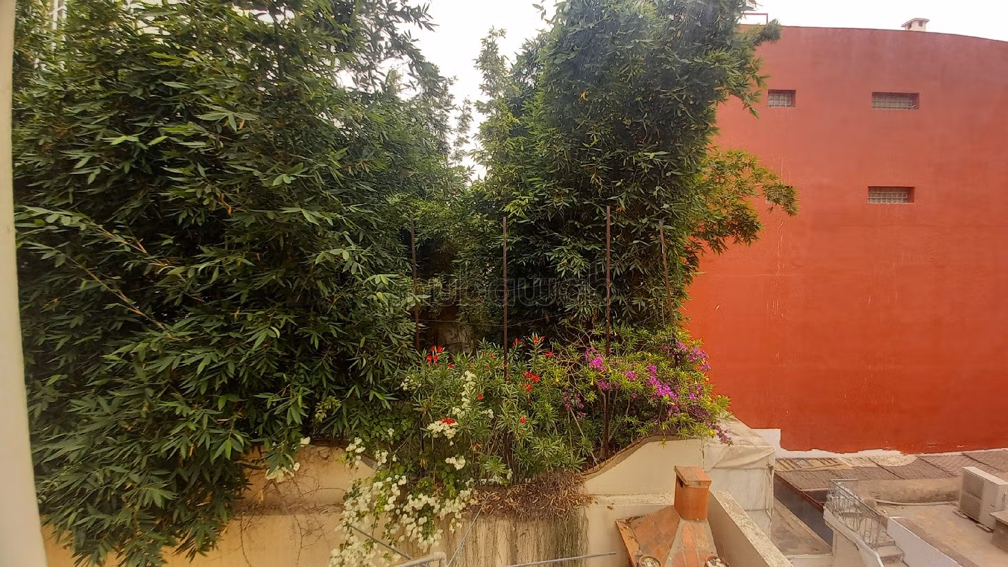 Find an apartment for rent in Gauthier. 2 comfortable rooms. Fully furnished