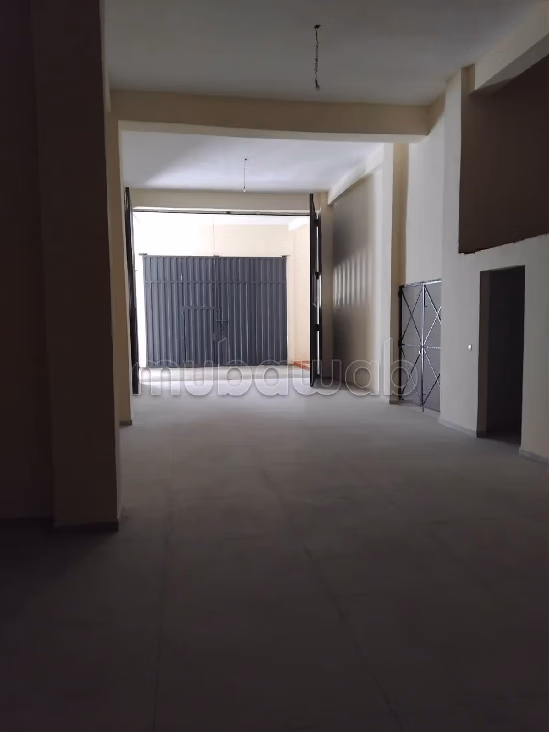 Kantoorruimte te huur in Zone Industrielle Oukacha. Oppervlakte 1350 m².
