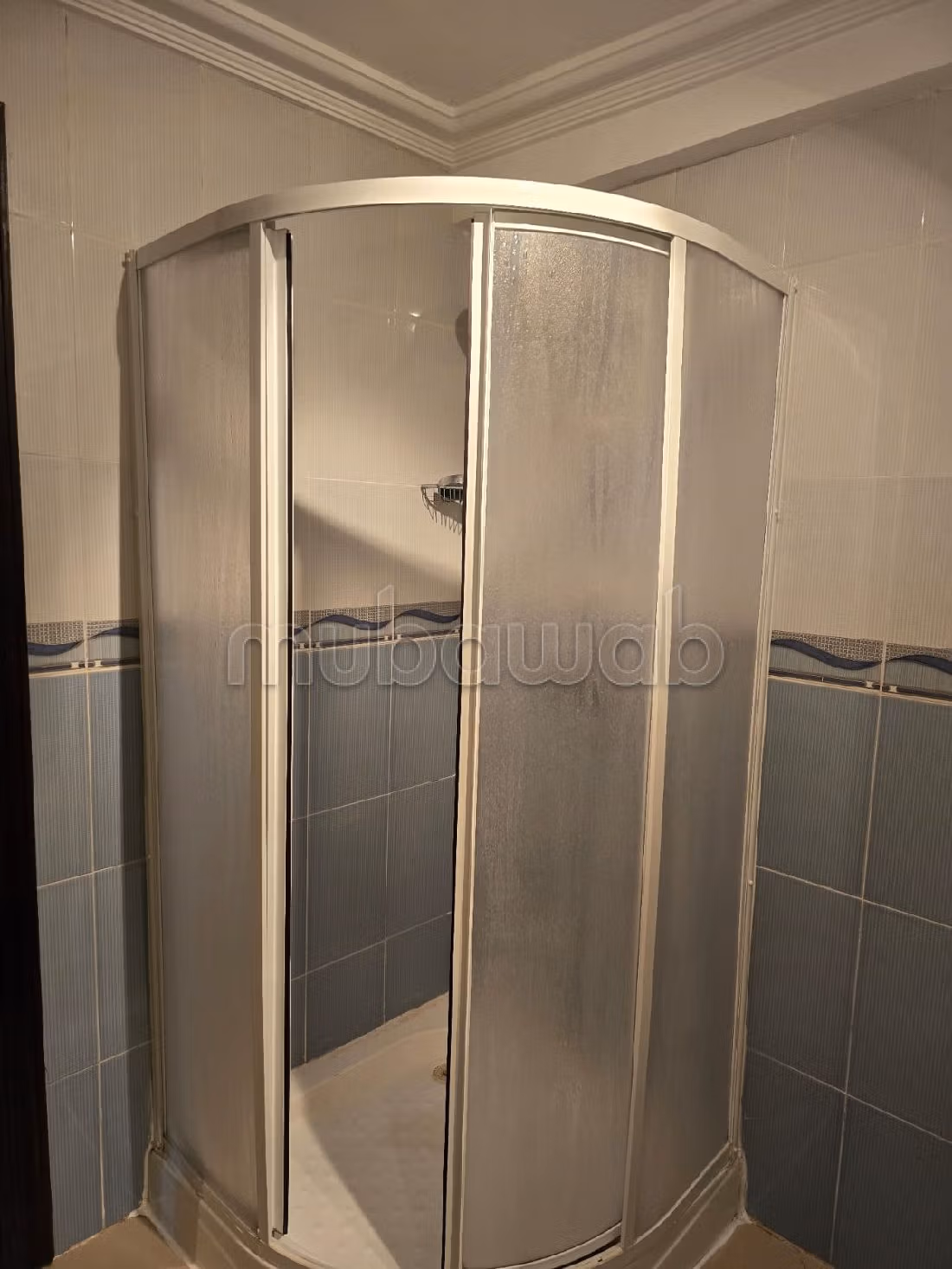 Apartments for rent in La Siesta. Area 134 m². Garden and garage. 