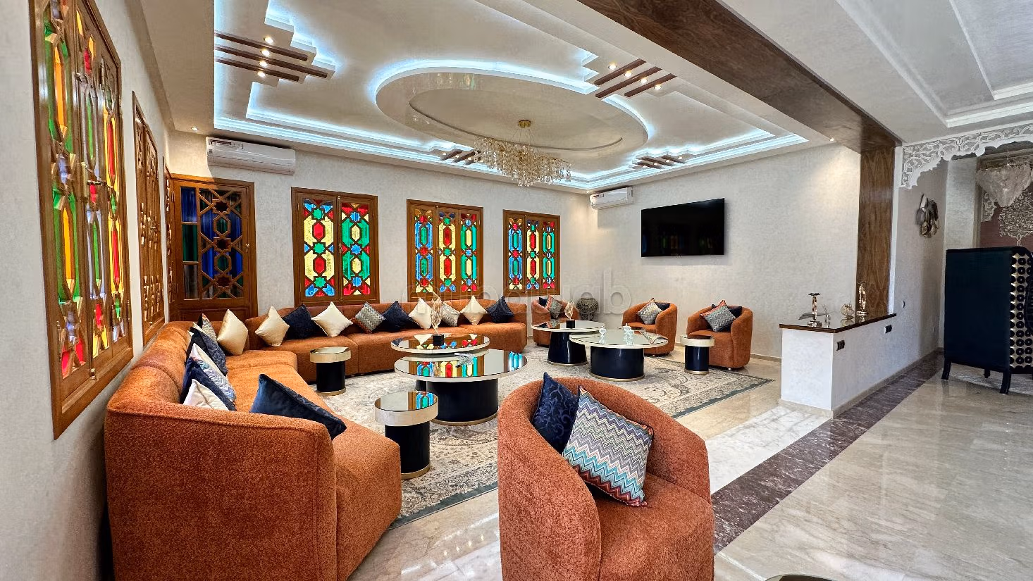 Maison d'hôtes de 800 m2, Route de Ouarzazate