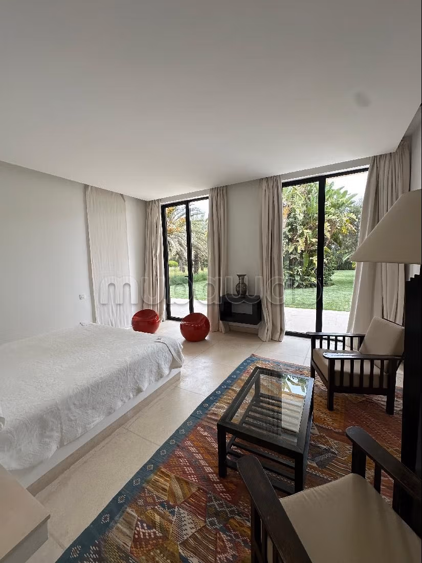 Villa de lujo en venta en Route de l'Ourika. 5 dormitorios. Completamente amueblado. 